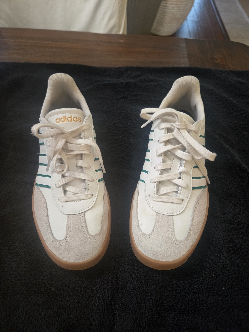 Adidas Cream & Green Samba-Style Sneakers Size Unisex 9.5 / M 10